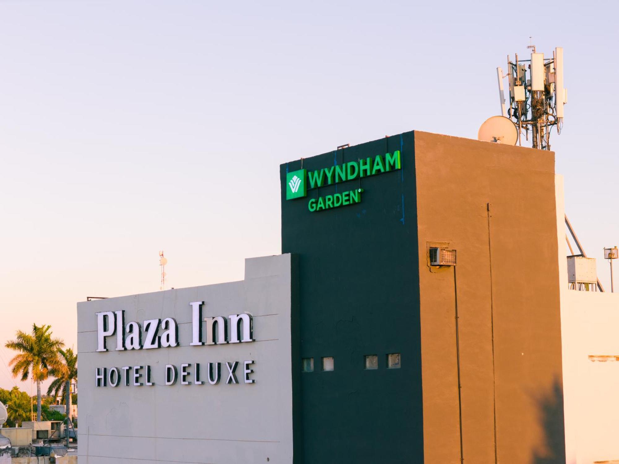 Wyndham Garden Mochis Plaza Hotel 5*